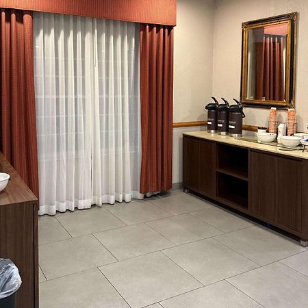 Country Inn & Suites By Radisson, Elgin, Il Eksteriør billede