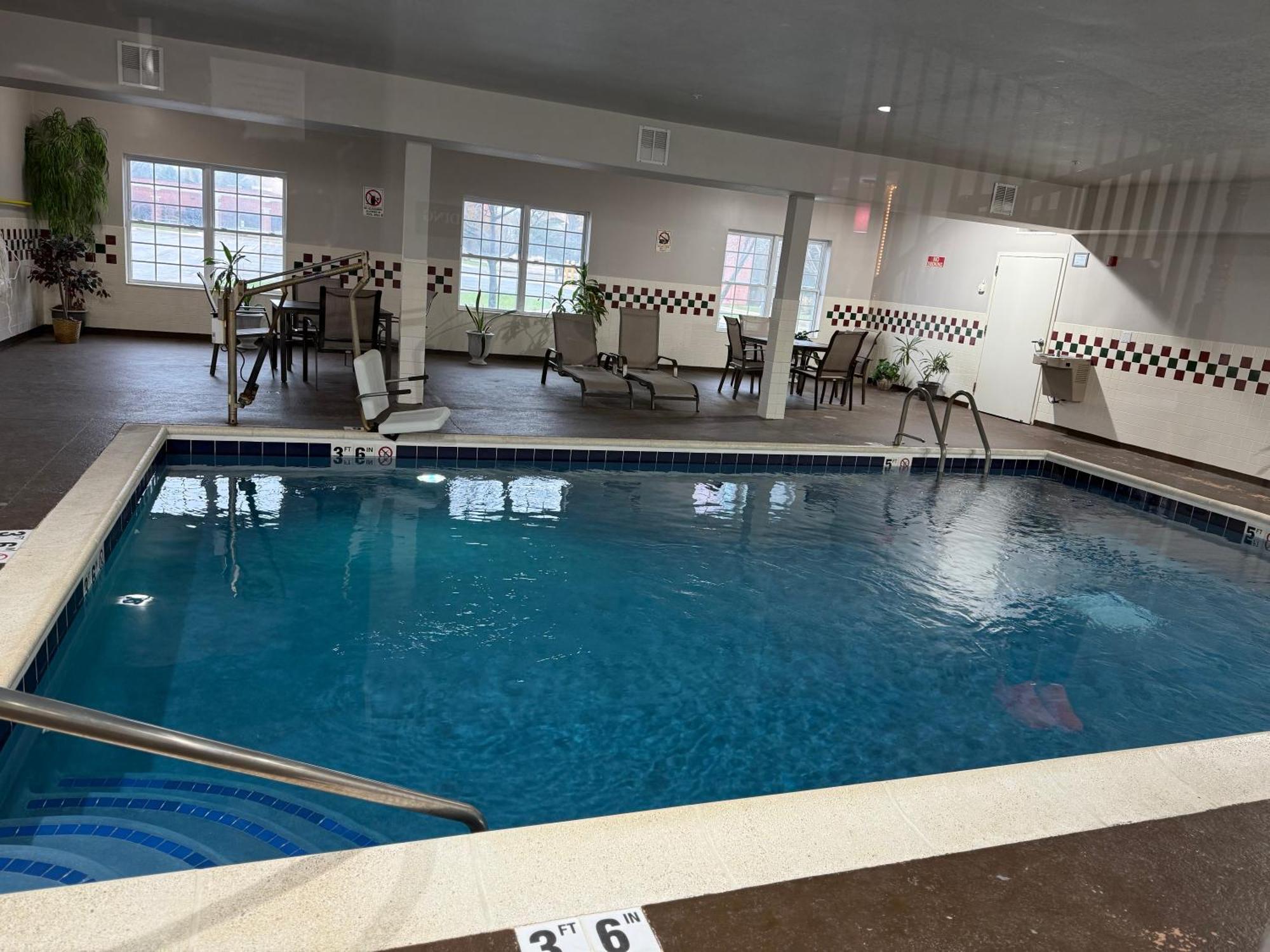 Country Inn & Suites By Radisson, Elgin, Il Eksteriør billede